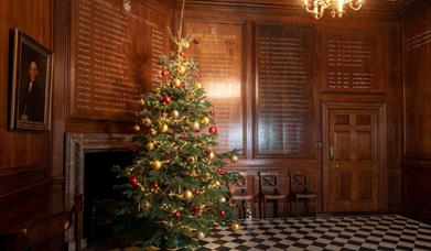 Step into the magic of the season at Admirals’ House this Christmas