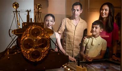 Head to the Royal Observatory this Easter for science demonstrations, craft sessions and more! 