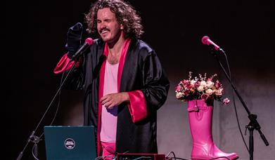 The debut show from Harvey Cobb