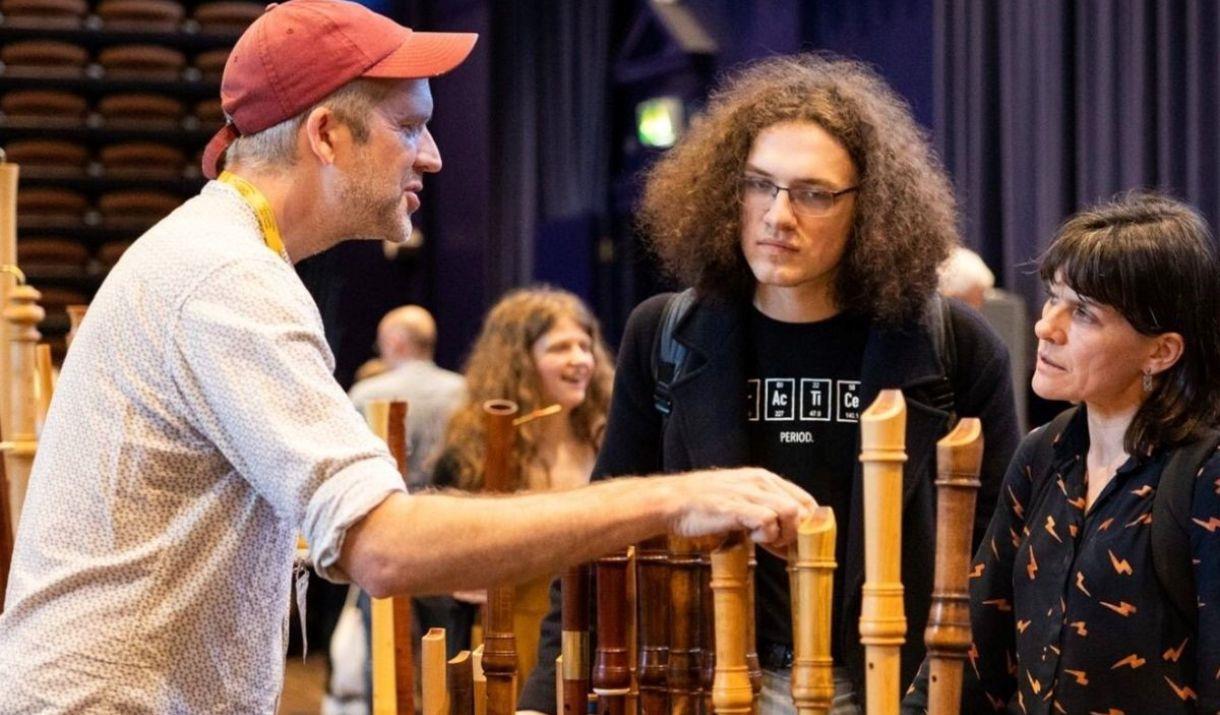 Join a dynamic gathering of instrument makers, retailers, publishers, record companies, societies, and forums from across the world at LIFEM25