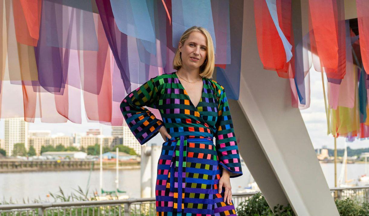 Sit, meditate, and draw, with designer Kitty Joseph, taking in Greenwich Peninsula’s expansive cloudscapes and unique riverside context