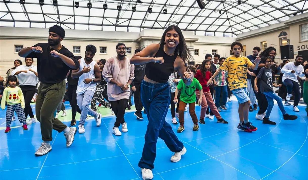 From traditional dances to group workshops, head to our redesigned Ocean Court space to take in the vibrant atmosphere