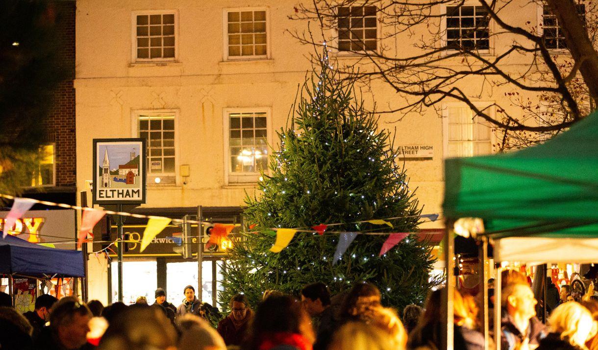 Watch the Christmas Tree light up the streets as you wander through the Eltham Christmas market!