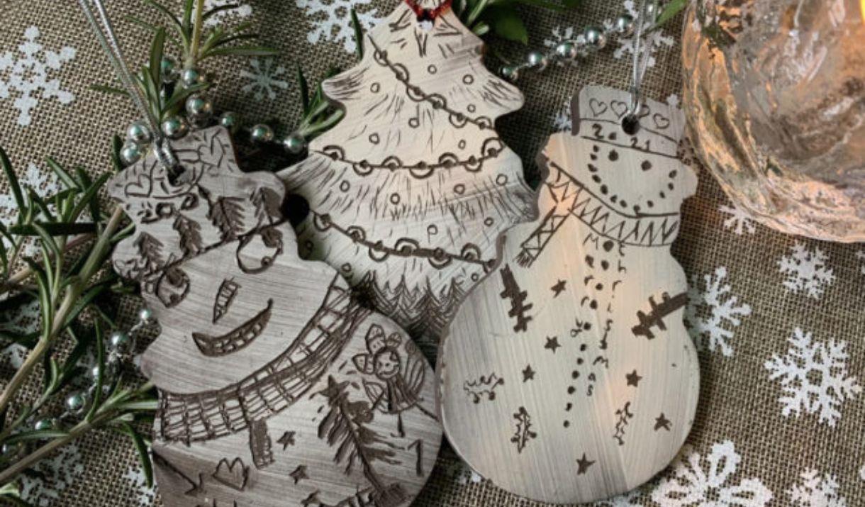 A unique opportunity to create objects made from clay with artist Fiona Veacock