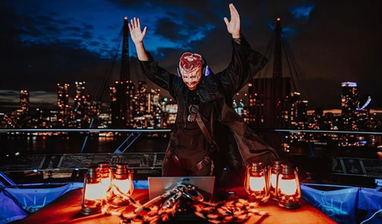 Halloween Silent Disco Climb