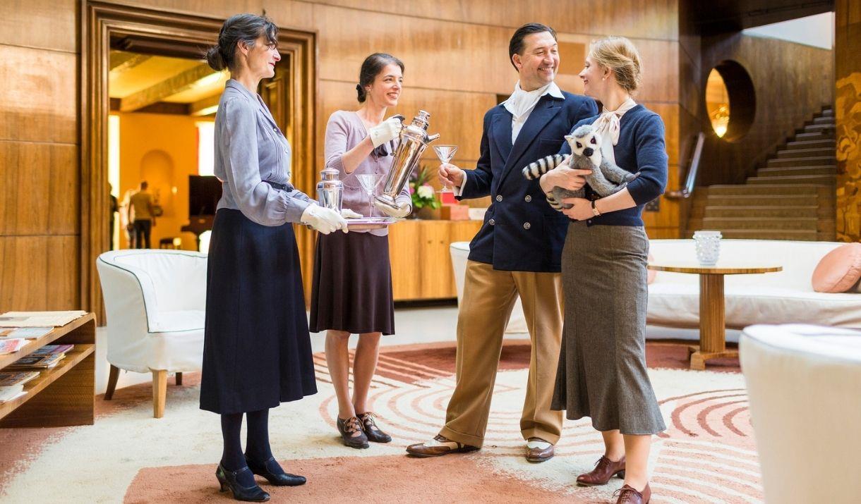 It’s the 1940s, and despite the Second World War, Stephen and Virginia Courtauld, are doing their best to host their guests.