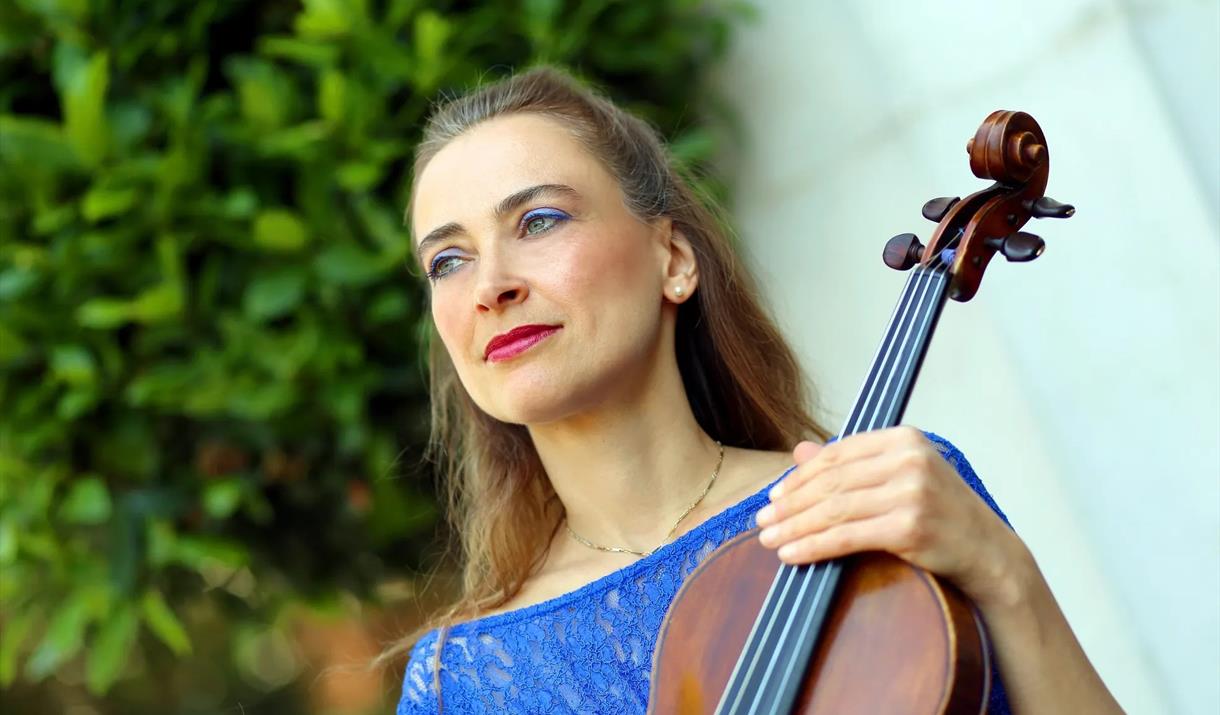 Lunchtime Recital | Sara Jane Bradley (viola)