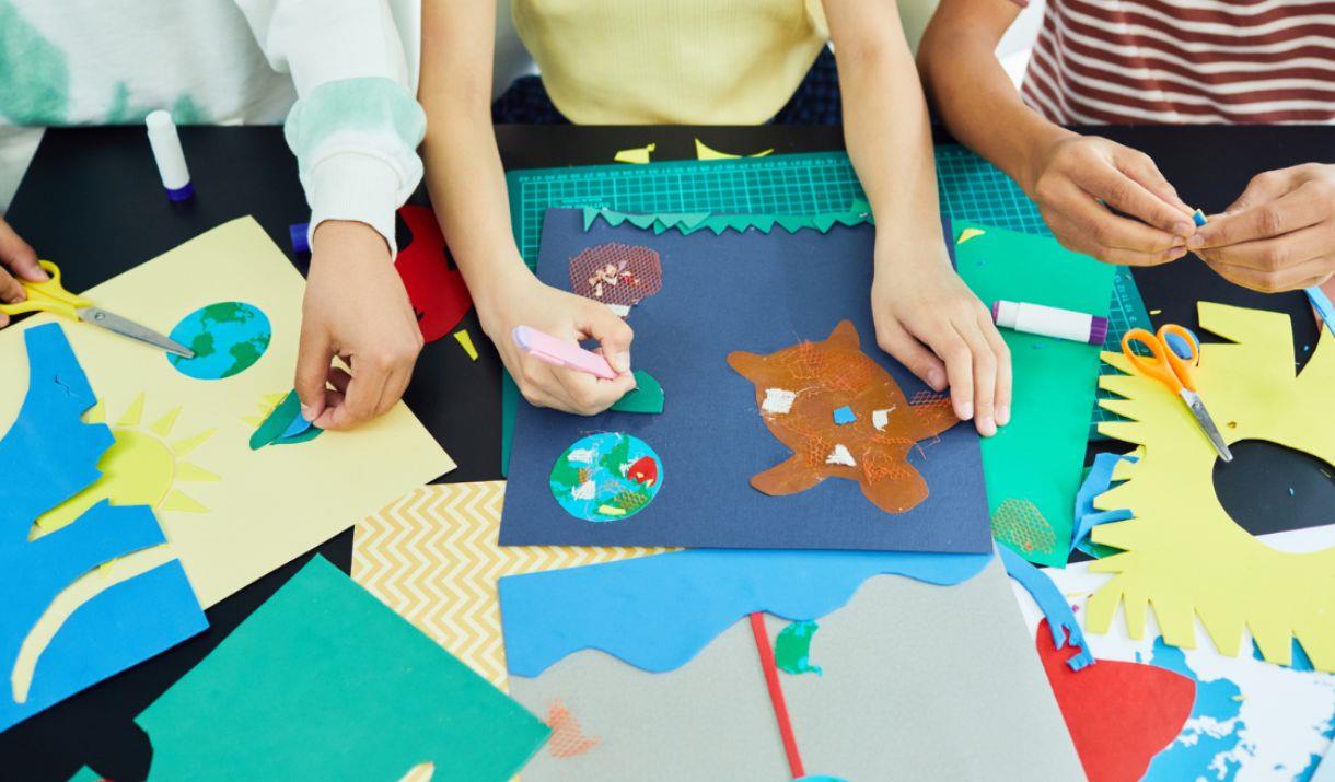Join the Charlton House & Gardens for a fun-filled series of family craft sessions during the summer holidays