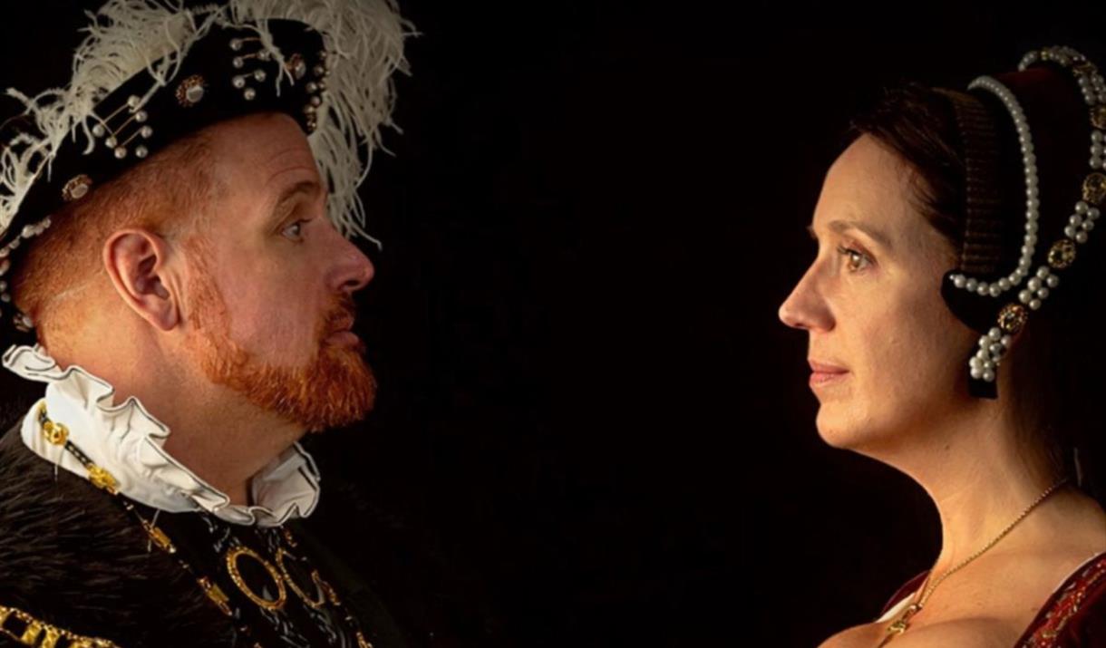 The night before the execution...a King returns to the Queen he destroyed.