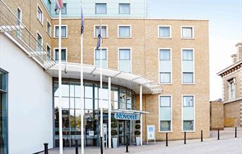 Novotel London Greenwich Entrance