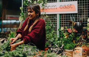 Come and make a stunning dried floral wreath with Design District resident, Bloom East