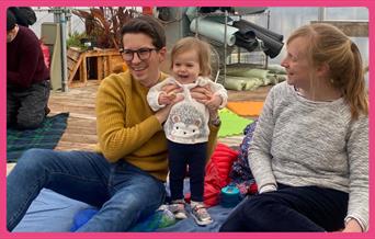 An award winning interactive music show for babies, toddlers and families!