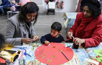 This half-term, explore the ways sailors kept their spirits up and their moods positive through activities promoting wellbeing.