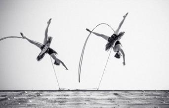 Finale is a classical ballet which encounters contemporary architecture in this spectacular performace framed by The Tide.