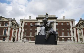 A FREE sculpture trail on the King William Lawns, from artist Josie Spencer.