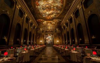 experience the ultimate romantic evening in one of London’s most unique setting