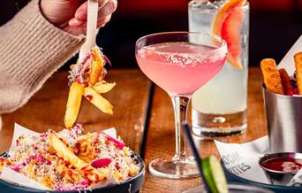 The best bottomless brunch in London, with 90 minutes of bottomless drinks