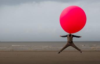 The Giant Balloon Show will have the audience in stitches and in awe simultaneously.
