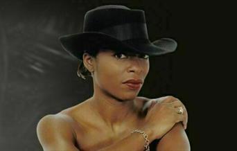 An evening of authentic Motown including hits made famous by Diana Ross and The Supremes, Mary Wells, Martha Reeves, Gladys Knight, Aretha Franklin, T