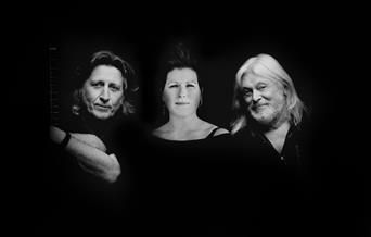 Folk supergroup Show of Hands are finally reuniting with formidable folk singer Miranda Sykes to captivate audiences at a long-awaited autumn tour