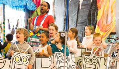 Join Royal Museums Greenwich for an ocean-themed interactive family experience!