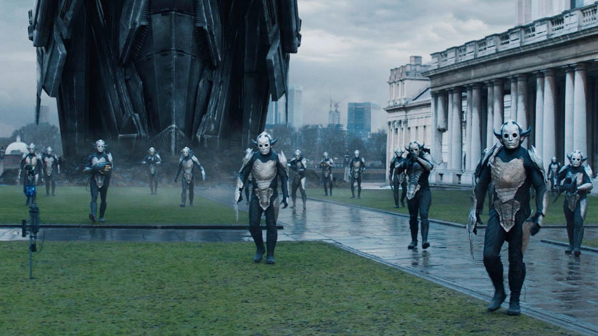 Film and TV locations in Greenwich. A group of aliens descend on the Old Royal Naval College in Greenwich in Marvel's Thor: The Dark World.