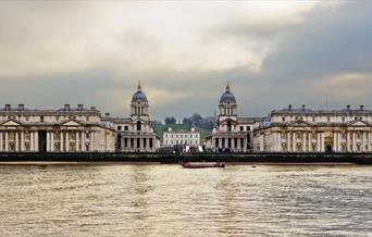 A unique riverside tour offering a fresh perspective on London’s emerging and established skyline and is led by the specialist guide Benedict O'Looney