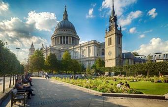 Explore the stunning architecture inside St Paul's Cathedral