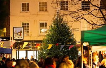 Watch the Christmas Tree light up the streets as you wander through the Eltham Christmas market!