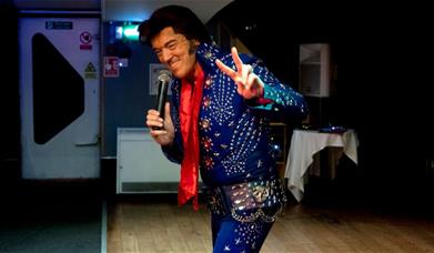 Danny Graceland: International, multi-award winning Elvis Tribute Artist, bringing you an authentic tribute to the King of Rock'n'Roll