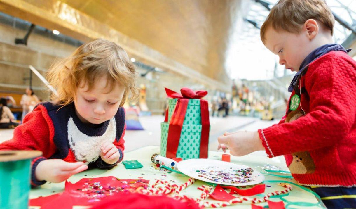 Join in a creative workshop to gild your very own Christmas decoration inspired by Cutty Sark Join in a creative workshop to gild your very own Christmas decoration inspired by Cutty Sark