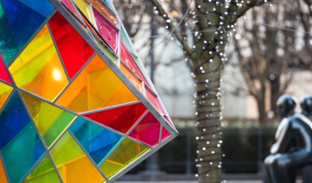 Summer Lights is a colourful exhibition celebrating natural light across the Canary Wharf estate.