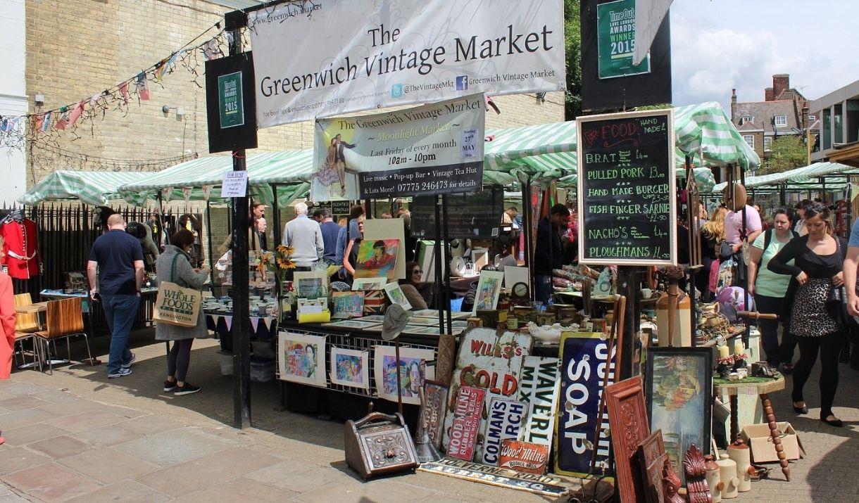 The Greenwich Vintage Market is host to 40 stalls with an amazingly diverse mixture of antiques & collectables, arts & crafts.